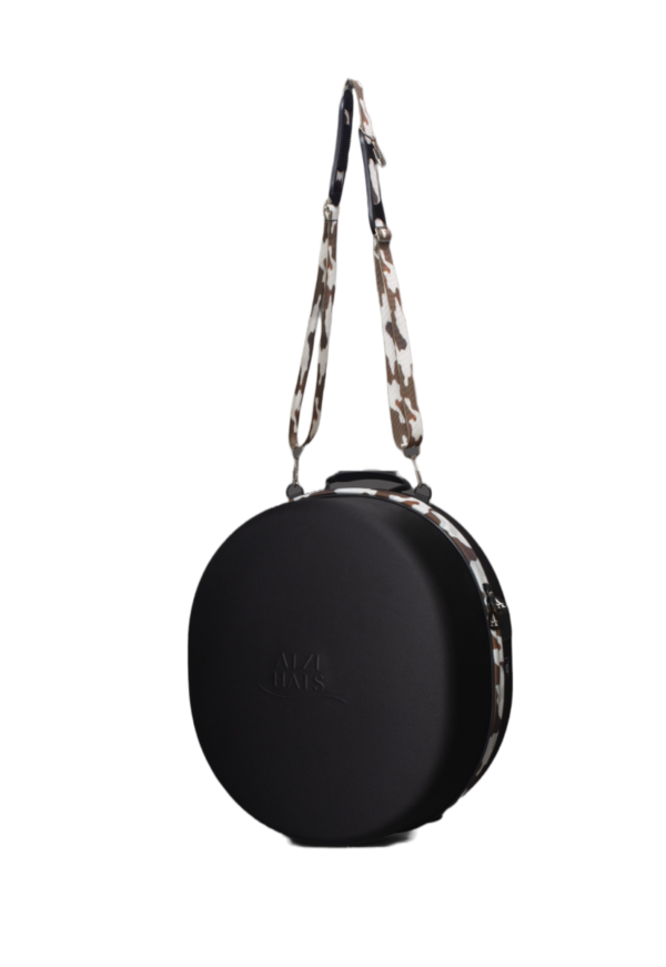 Fedora Carrier, Bling Trim